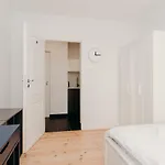 Shortstaypoland Jana Pawla 아파트
